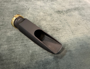 Photo Used Theo Wanne Gaia 3 Hard Rubber 7 Mouthpiece for Alto Sax